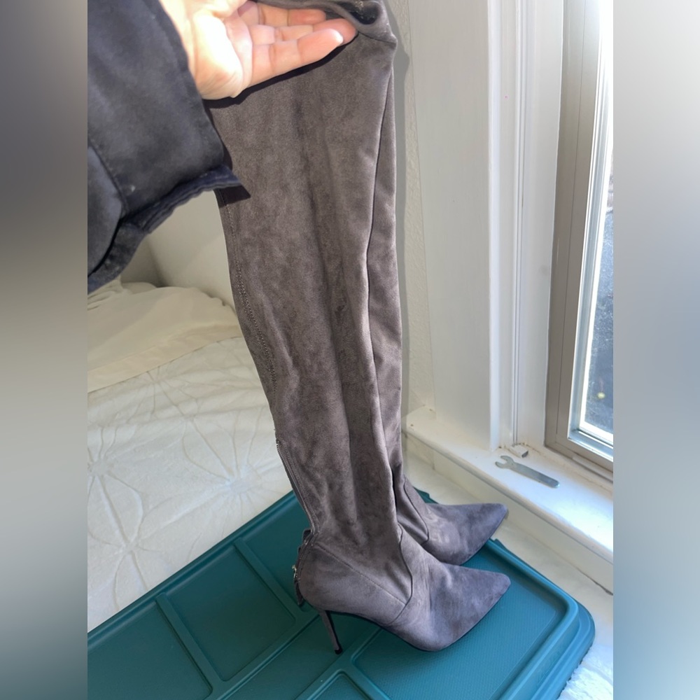 Woman boots